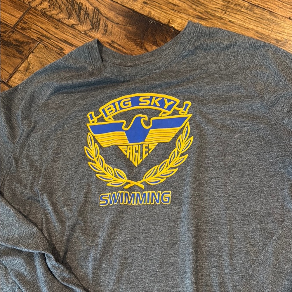 Big Sky Eagles Swimming Gray Long Sleeve Shirt. Size: medium